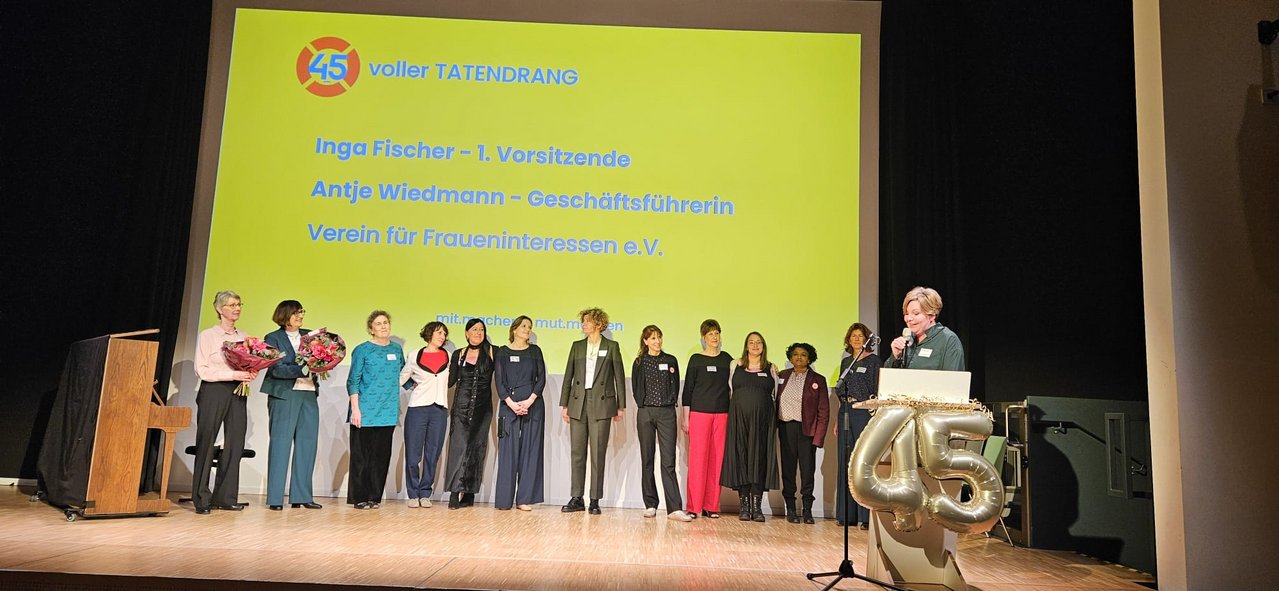 Tatendrang_45Jahre-Team.jpg
