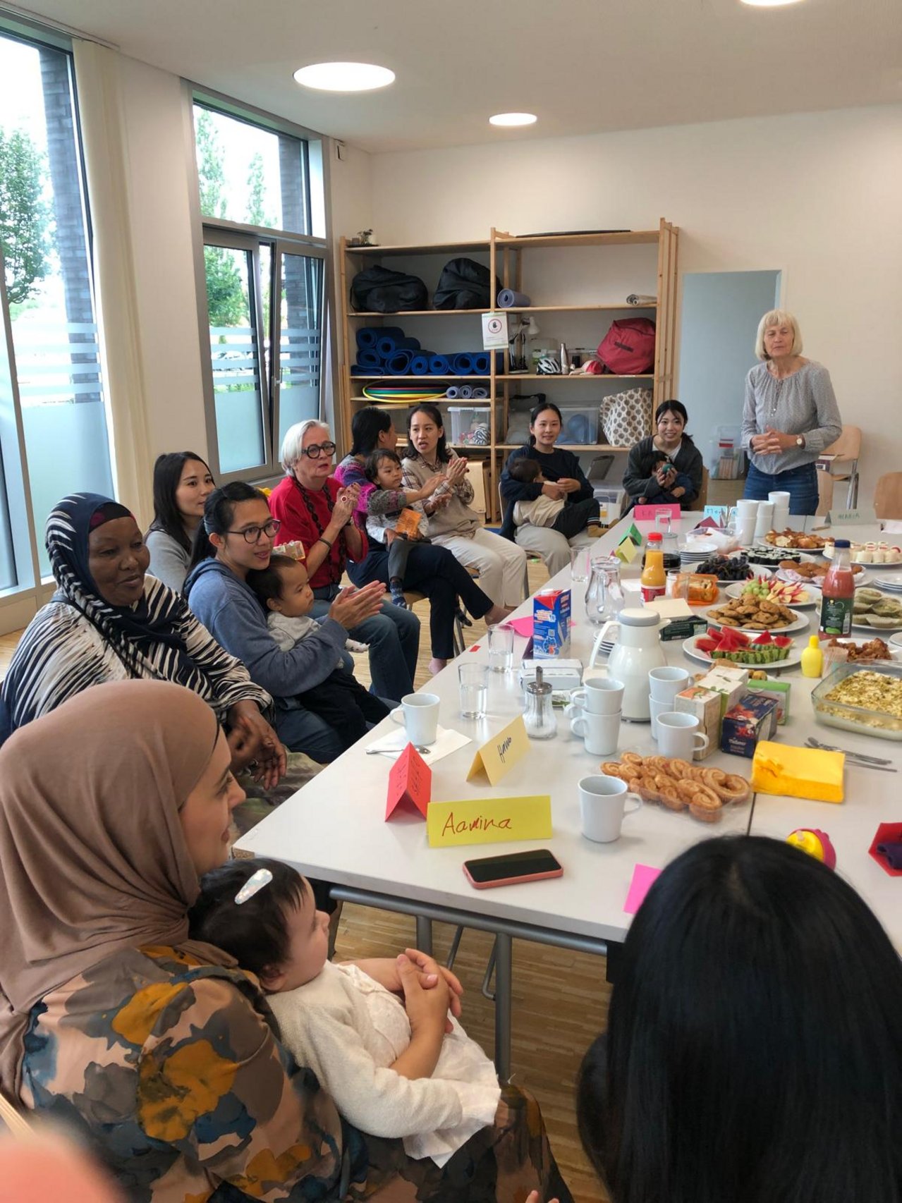 Migrantinnen lernen Deutsch - Ehrenamt Mama lernt Deutsch