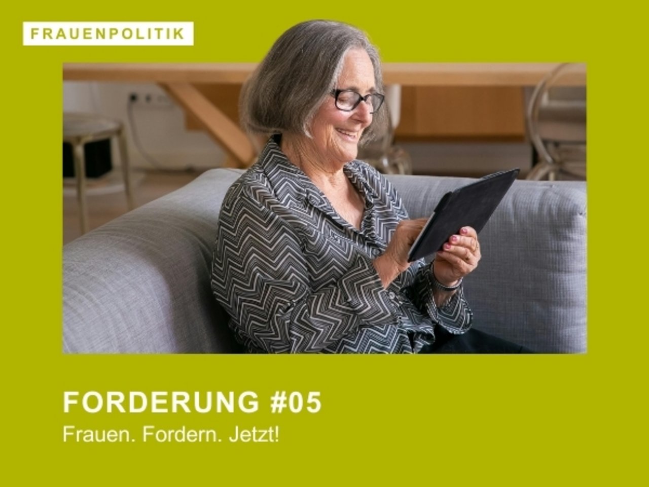 Digitalisierung für alle ermöglichen - Seniorin